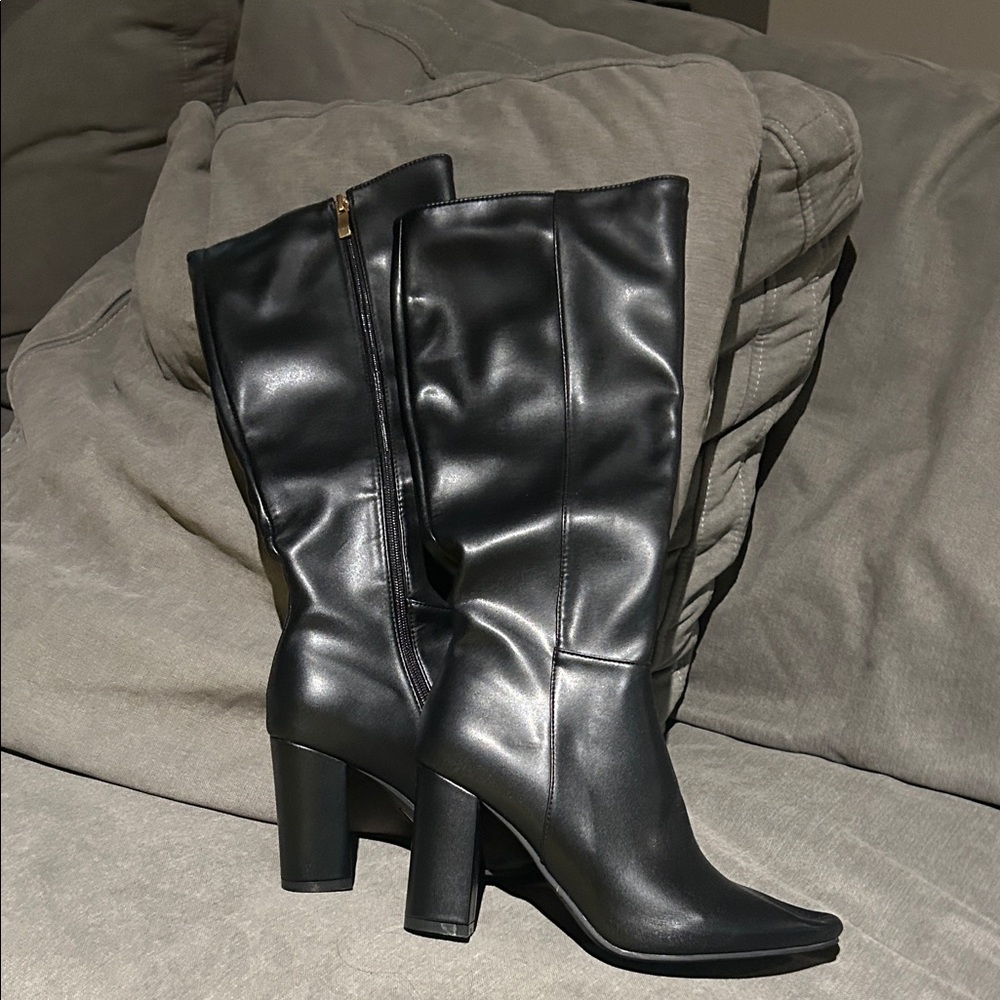 SHEIN Black Faux Leather Heeled Boots